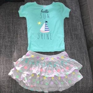 Girls t shirt and skort bundle.